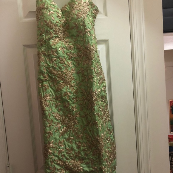 Beautiful Indian Halter Neck Kurti - Picture 3 of 10